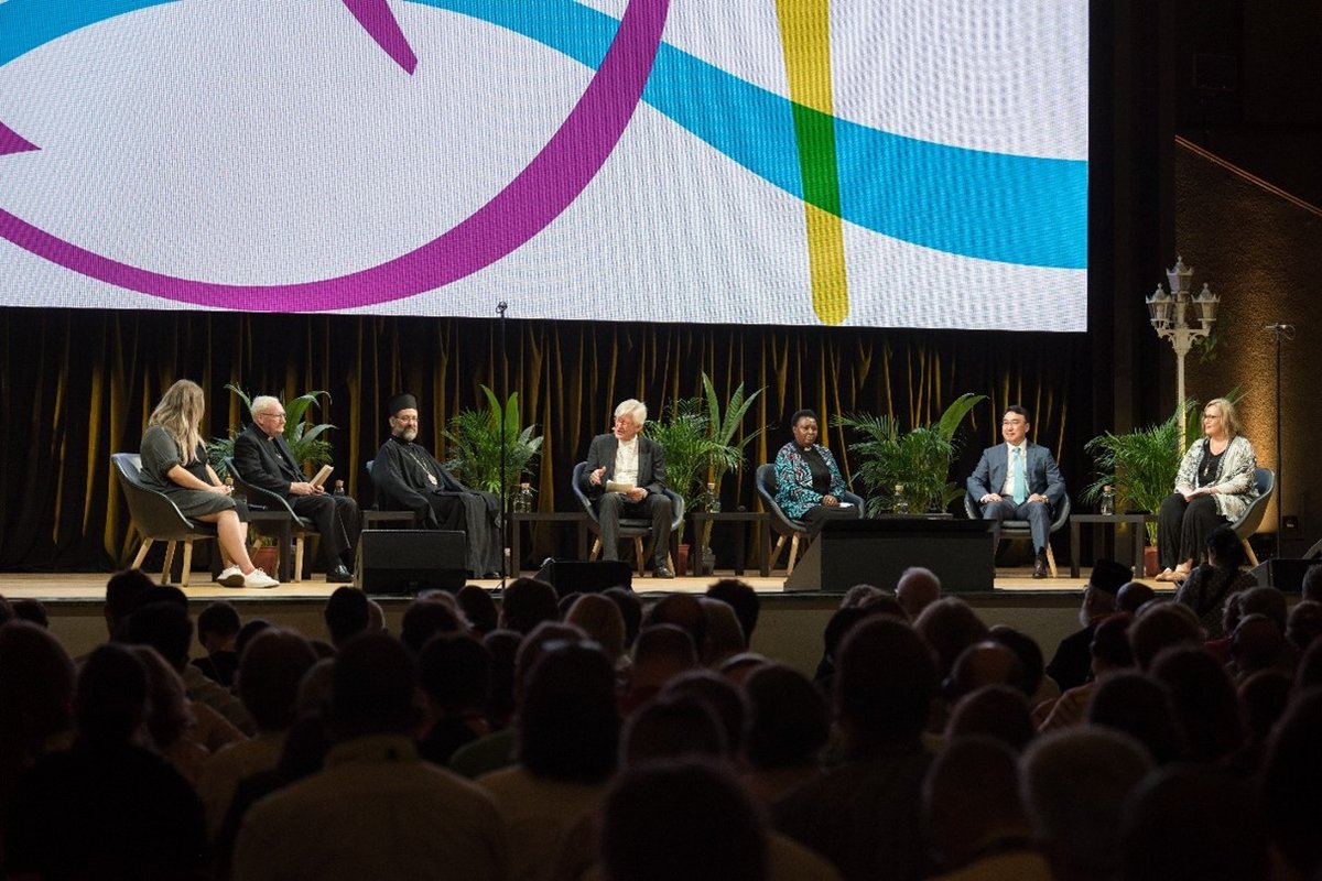 Crucis - Report on Participation in the World Council Churches 11th ...